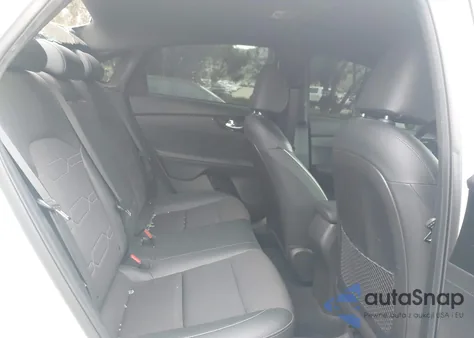 2021 Kia Forte Gt-Line из США, поврежденный, VIN 3KPF34AD4ME409626